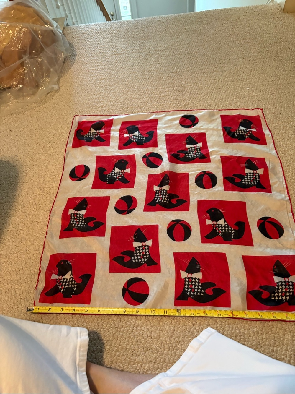 Red and Black Patterned Accent Scarf seals nwt vintage made Japan